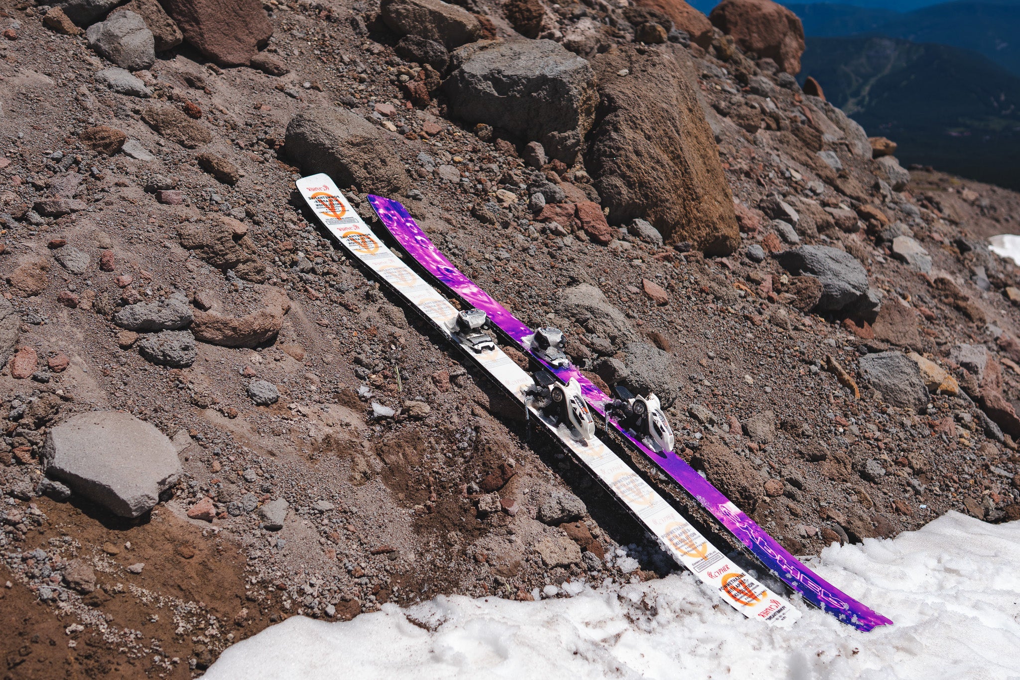 V2 Powmethazine & Skizzurp Ski Pre-Order – Cypher Skis